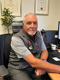 Dr. Len Henson